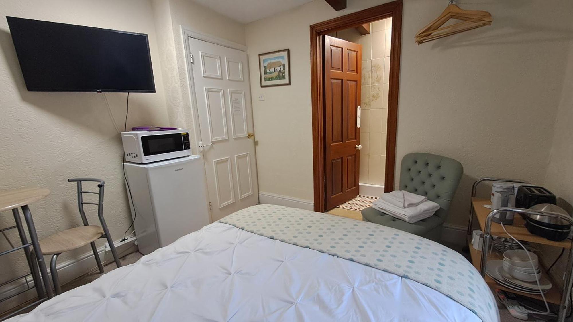 Coynant Farm Guesthouse - Farm Park Stay Swansea Zewnętrze zdjęcie